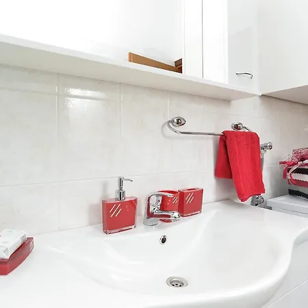 Pina 2018 Apartment *