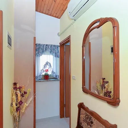 Pina 2018 * Πούλα