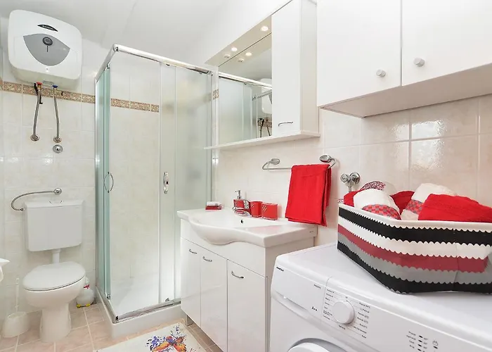 Pina 2018 * Πούλα