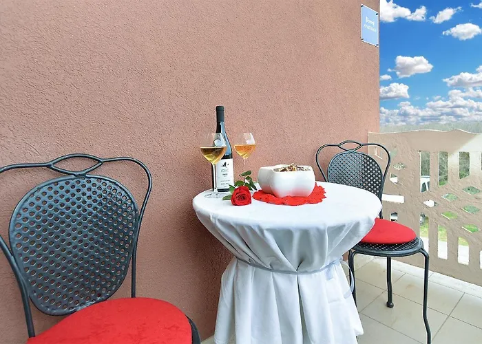 Διαμέρισμα Pina 2018 *